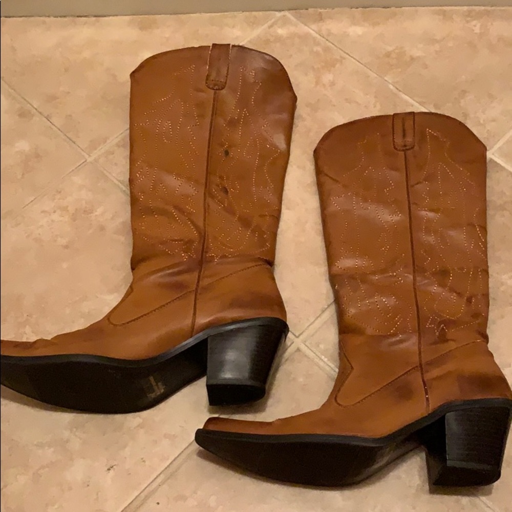 Faux Leather Western Boots